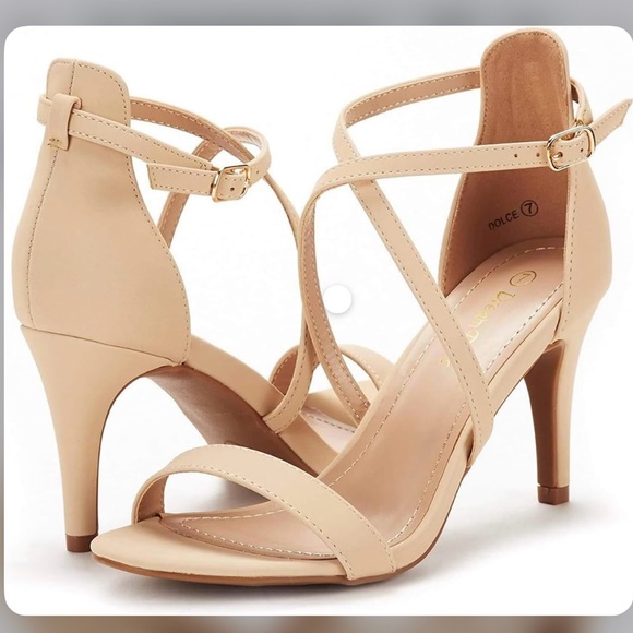 NWOT- Dream Pairs Open Toe Pump
Heel Sandals - Picture 3 of 12